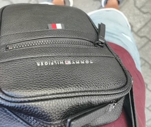 Tommy Hilfiger Umhängetasche 