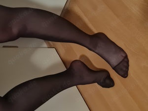 Biete Nylons, haltetlose Strümpfe und mehr