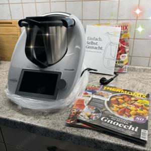 Thermomix tm6 Neu und Originalverpackt WEISS mit Zubehör Cookido 6 Monate frei