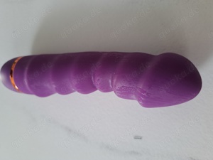 Suche eine Frau der ich den Dildo oral, genital, anal einführen darf (vormittags)