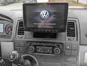 Alpine INE F904D   1 DIN Navi  Mediaceiver   gebraucht   inkl. Motorola MA1