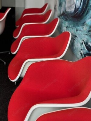 4 Original Vitra Eames Plastic Armchair DAL Vollpolster Aluminiumdruckguss