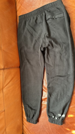 Nike Jogginghose Unisex.Gr.M.Schwarz.Unkonventionell.