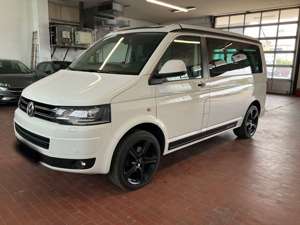 Volkswagen T5 California Beach Edition 2.0TDI 140PS Bi-XENON