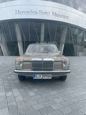 Mercedes-Benz 200 W115/8 Oldtimer