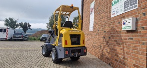 Elektro Eurotrac W11E Allrad Hoflader Standard ohne Kabine, 3. Steuerkreis 48V, 400A Bild 4