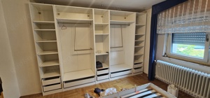 Kleiderschrank (ohne Türen)