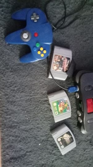 Nintendo 64 mit Spiele