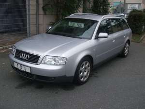 Audi A6 Avant-QUATTRO*1.Hand* 6.GANG*A.W.-TÜV-ALLES-NEU