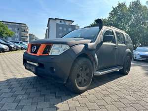 Nissan Pathfinder 2.5 dCi Elegance Safari*Allrad*7 Sitzer*