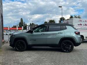 Jeep Compass Limited Plug-In Hybrid 4WD Panorama Bild 4