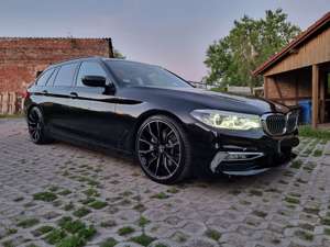 BMW 530 530d xDrive Touring Aut. Luxury Line