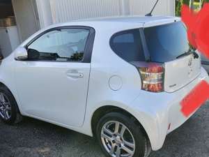 Toyota iQ