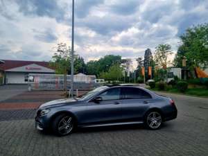 Mercedes-Benz E 220 d T 9G-TRONIC AMG Line