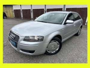 Audi A3 Sportback 1.6 Attraction 1. Hand von Oma TOP