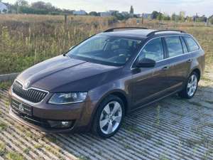 Skoda Octavia Combi Elegance /ACC/BiXenon/Standheizung