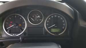 Land Rover Defender 110E Station Wagon fast neuwertiger Sammlerzustand Bild 5