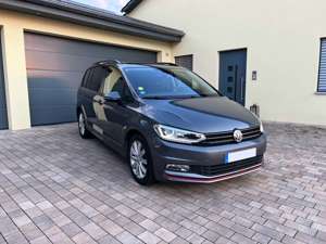 Volkswagen Touran 2.0 TDI DSG Highline LED, ACC, AHK, Pano, Standhzg