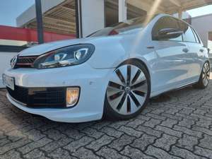 Volkswagen Golf GTI 2.0 HU Neu/ 8x Bereift/BI-Xenon