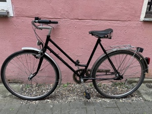 Schickes 28" Zoll Damen Fahrrad mit 3-Gang und Rücktrittbremse