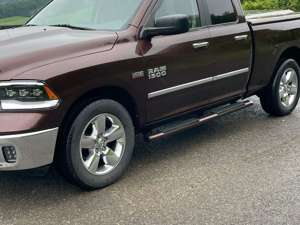 Dodge RAM 1500 / 5.7 HEMI V8 CrewCab 4x4 LongCab US Modell