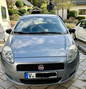 Fiat Grande Punto 1.2 69 PS Klima, Servo, TÜV und Zahnriemen neu