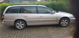 Opel Omega Omega Caravan 2.0 16V