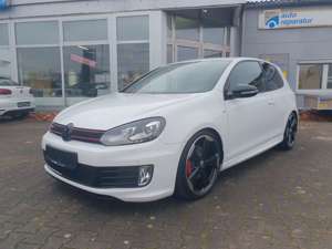 Volkswagen Golf 2.0 GTI Edition 35 DSG Navi Alu19 2Hd