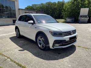 Volkswagen Tiguan Tiguan 2.0 TDI SCR 4Motion DSG R-Line Voll