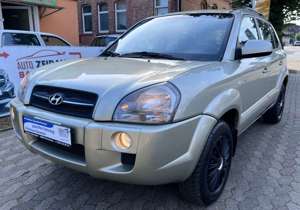 Hyundai TUCSON 2.0 4WD GLS