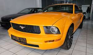 Ford Mustang 4.0 V6/ Deluxe / Leder / Klima / TÜV neu