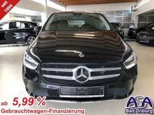 Mercedes-Benz B 180 d 2.0+Progressive+8G-DCT+AHK+Pano-Dach+Kamera+Komf