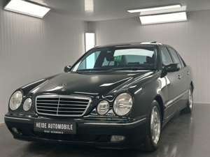 Mercedes-Benz E 240 W210 Avantgarde Schiebedach Klima