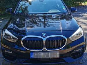 BMW 118 118i Sport Line Automatik Leder PDC LED Navi BUS