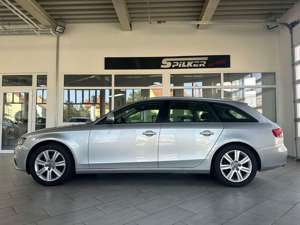 Audi A4 Avant Attraction quattro XENON/KLIMA/SHZ