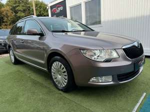 Skoda Superb Combi Elegance -S.heft-160PS-Viele EXTRA!