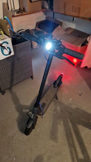 Xiaomi Mi 3 E-Scooter