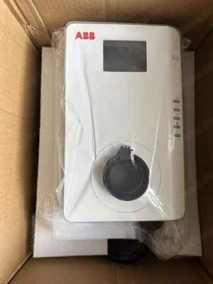 ABB AC Terra 11 KW 22 KW Wallbox 5m Kabel, +RFID, +MID, +4G (TAC W22 G5 RD MC 0)