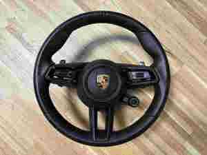 Original Porsche 992 GT3 Lenkrad inkl. Airbag