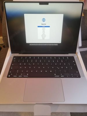 Apple MacBook Pro 14 (2023), M3 Pro 18 512 GB   (MRX63D A)