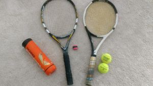 Tennisschläger Racket Bälle Magan Perfo Head Radical Griffband