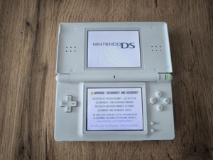 Nintendo DS Lite Spielkonsole - Weiß inkl. Original Ladekabel