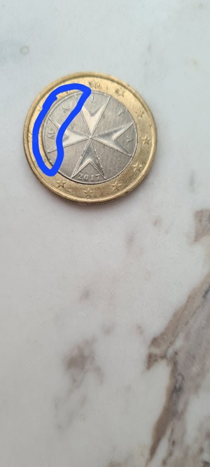 1 Euro Münze aus Malta mit F im Stern und Fehlprägung und Dezentrierung