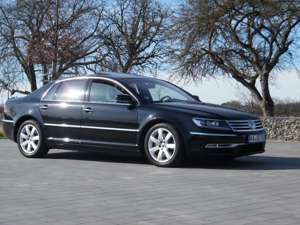 Volkswagen Phaeton Phaeton 4.2 V8 4MOTION Automatik (5 Sitzer)