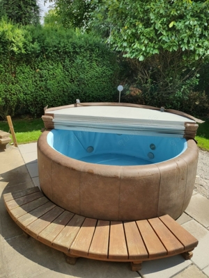 Original Softub Whirlpool Modell Legend 180 cm 3-4 Personen NP