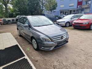 Mercedes-Benz B 200 B -Klasse *1.Hand/Automatik/NAVI/Xenon/PDC