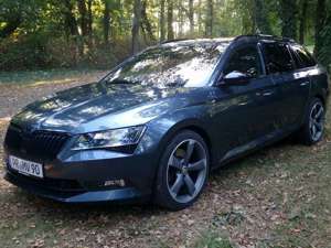 Skoda Superb Superb Combi 2.0 TSI 4x4 DSG SportLine Bild 2