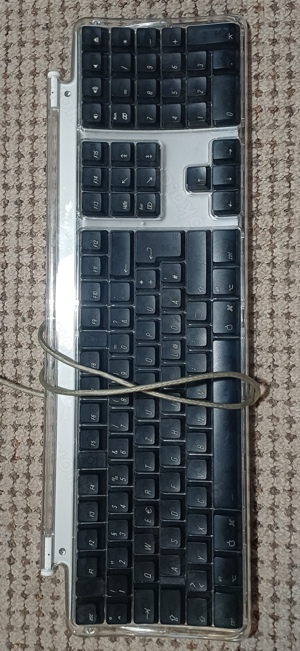 Apple Pro Keyboard (kabelgebunden, älteres Modell)