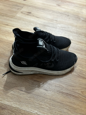 getragene Schuhe Bild 7