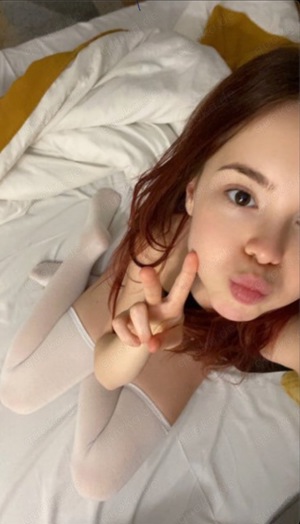 18 jahre altes luder ,Bilder, Videos, Pakete - Live Sexchat Bild 2